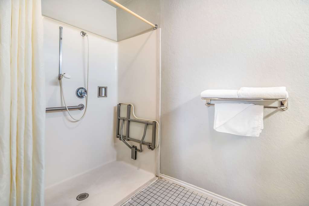 Americas Best Value Inn New Braunfels San Antonio - photo 32