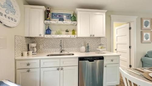 Canal Upper Gorgeous 3 bed 3 bath near SK Village - photo 10