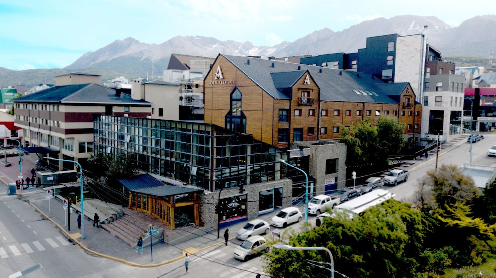 Albatros Hotel — 4-Star Luxury Hotel in Ushuaia, Argentina