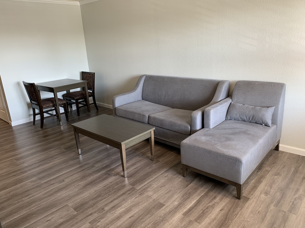 Rodeway Inn Milpitas Near Great Mall - photo 18