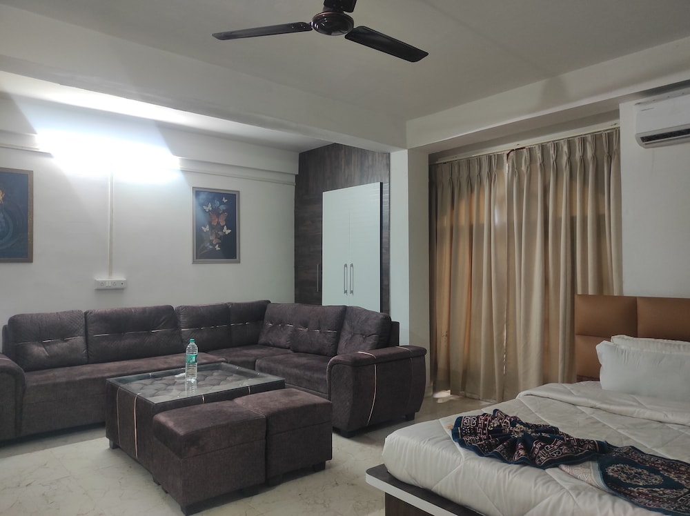 Hotel SG Hub Tower — Tinsukia — photo 5