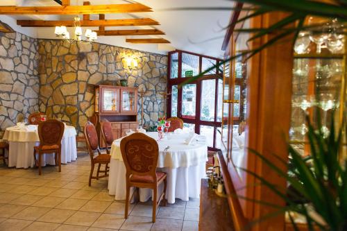 Hotel Restauracja Rębajło — Pila — photo 5