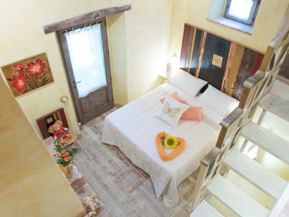 Villa Solace Comfort Charm — 4-Star Luxury Hotel in Guardea, Italy