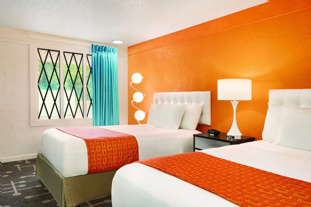 Howard Johnson by Wyndham Dover - photo 4