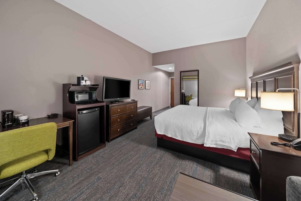 Hampton Inn Franklin Milford - photo 20