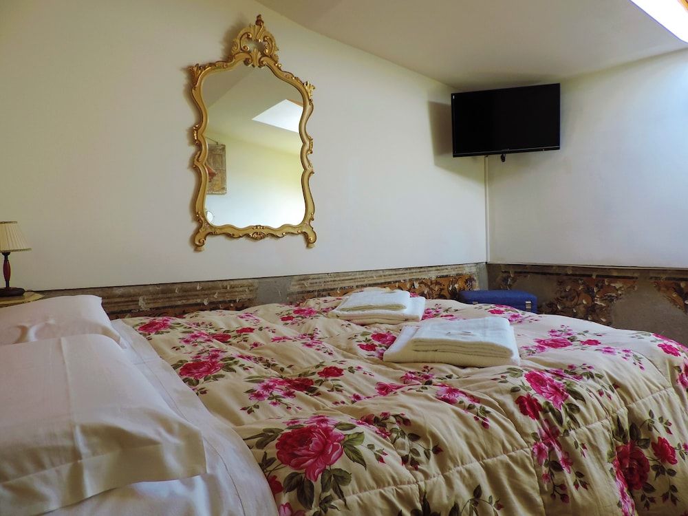 Italianflat Arena di Verona Apartments — 4-Star Luxury Hotel in Verona, Italy