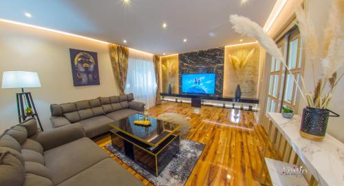 Luxury Apartment Black and Gold — 4-Star Luxury Hotel in Mostar, Bosnia and Herzegovina