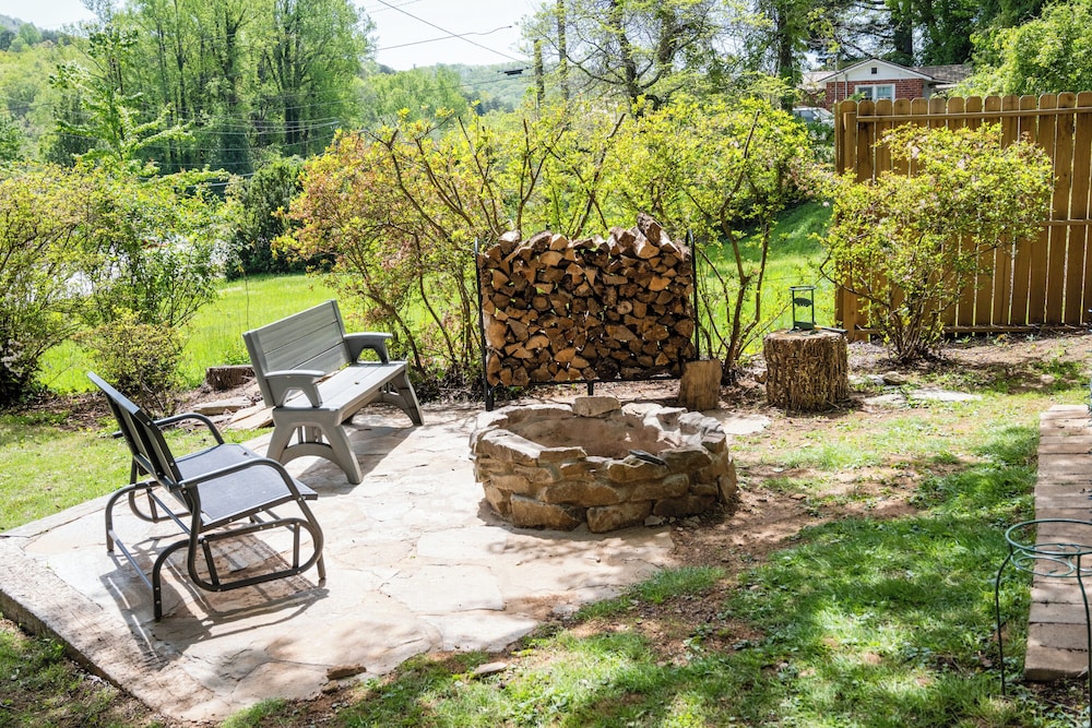 Mountain Aire Cottages & Inn - photo 159