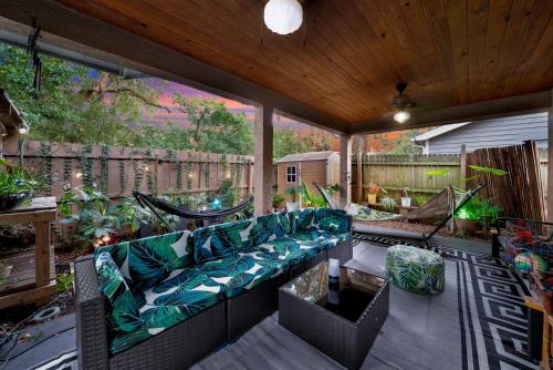 Zen Jungle House by Busch Gardens Sleeps 12 with Outdoor Games & Detached Play Space — 4-Star Luxury Hotel in Tampa, United States