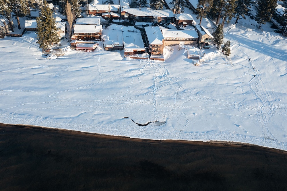 Crown Motel and Family Resort - photo 103