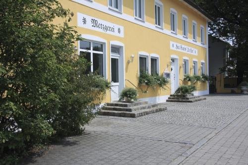 Hotel Gasthof Alte Post — Oberding — photo 2