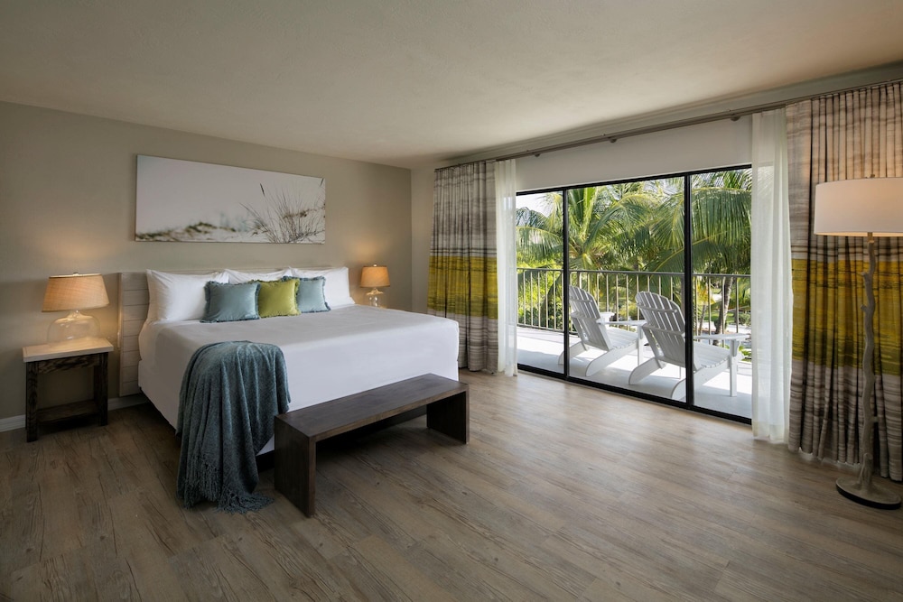 La Siesta Resort & Villas - photo 32