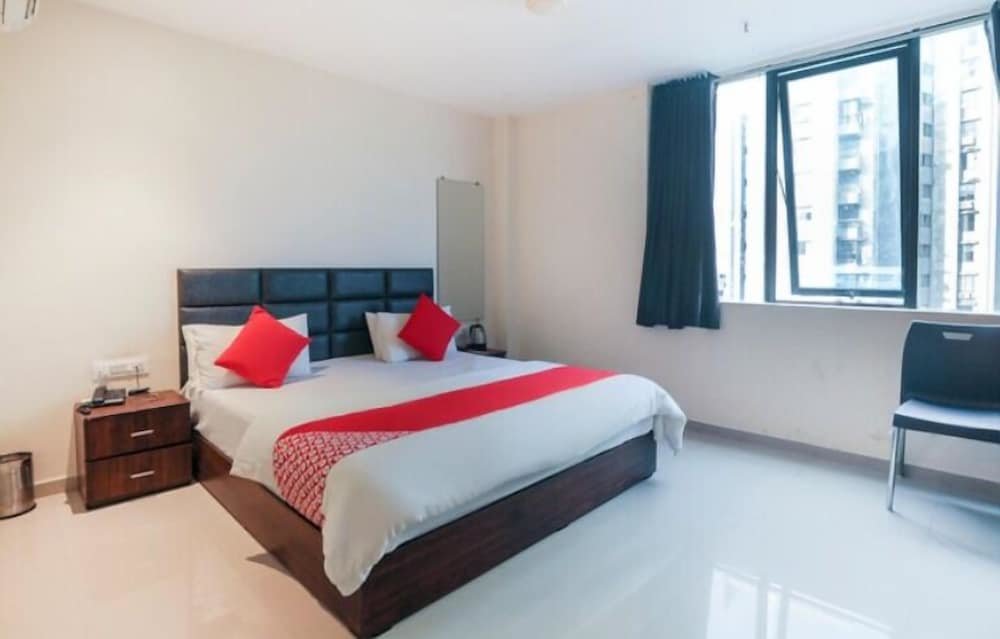 Hotel Kumkum Palace — Surat