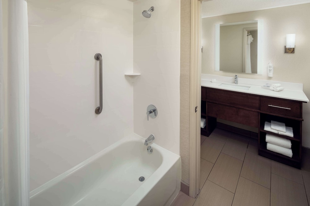 Homewood Suites by Hilton Wallingford Meriden - photo 22