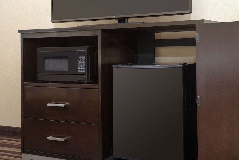 Hampton Inn & Suites Seattle Federal Way - photo 7