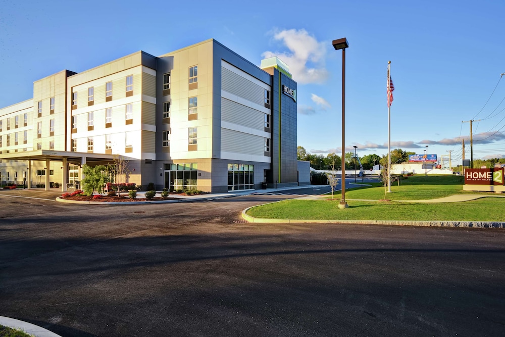 Home2 Suites by Hilton Walpole Foxboro - photo 40