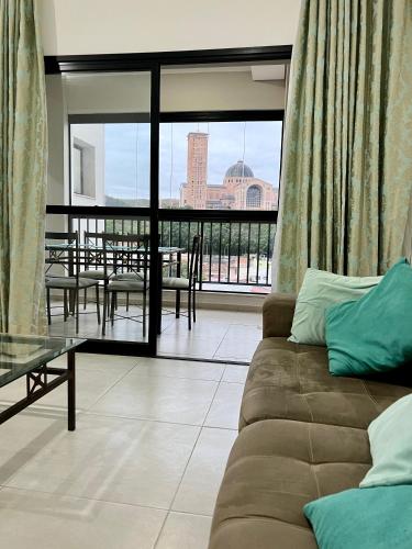 Vista Privilegiada 5 minutos da Basílica — 4-Star Luxury Hotel in Aparecida, Brasil