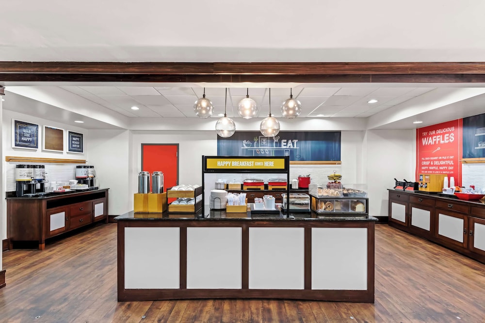 Hampton Inn Chattanooga North Ooltewah - photo 37