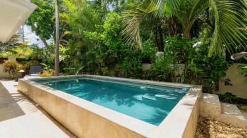 Island Opulence by Last Key Realty in Key West, United States