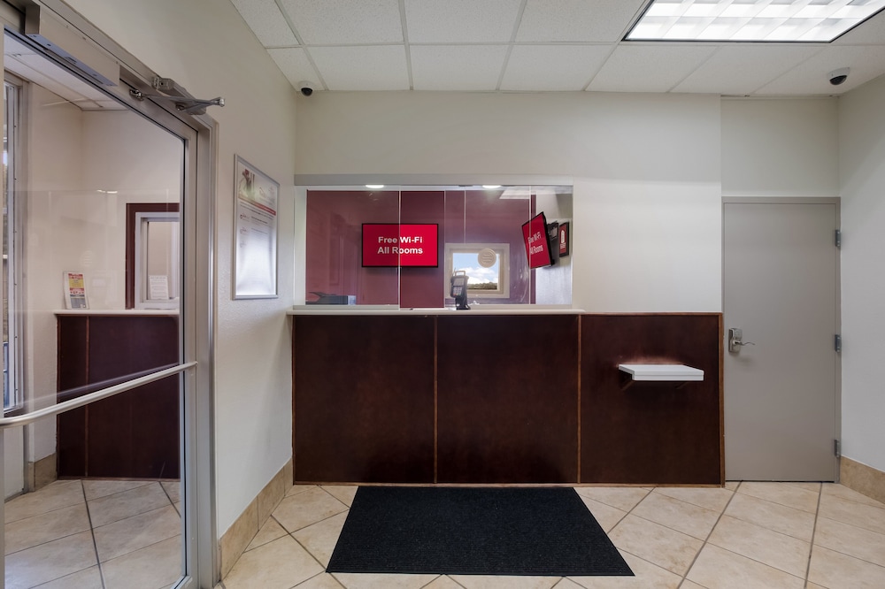 Red Roof Inn Atlanta Airport NE Conley - photo 6