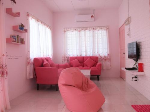 MILU Homestay Kuala Selangor — 4-Star Luxury Hotel in Kuala Selangor, Malaysia