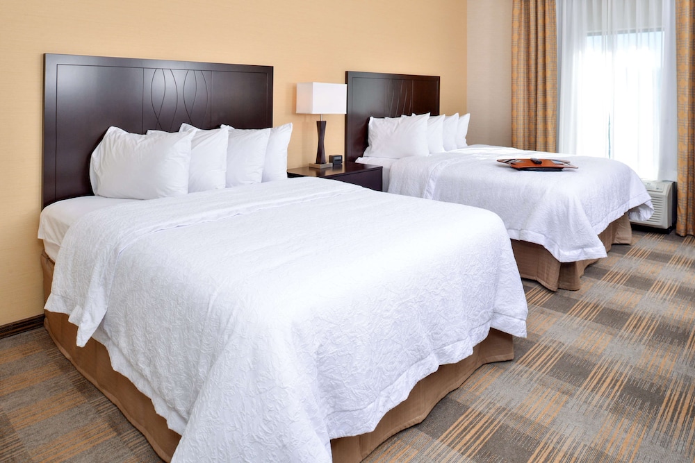 Hampton Inn & Suites California University Pittsburgh - photo 9