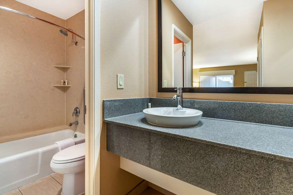Best Western Plus Inn Scotts Valley - photo 26
