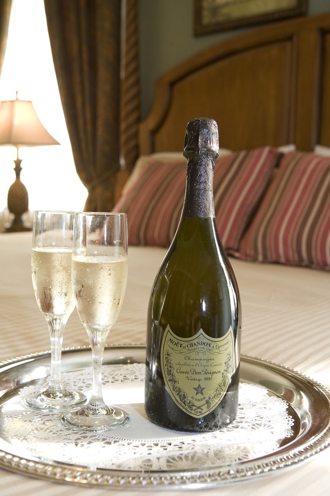The Belvedere Inn & Restaurant - photo 10