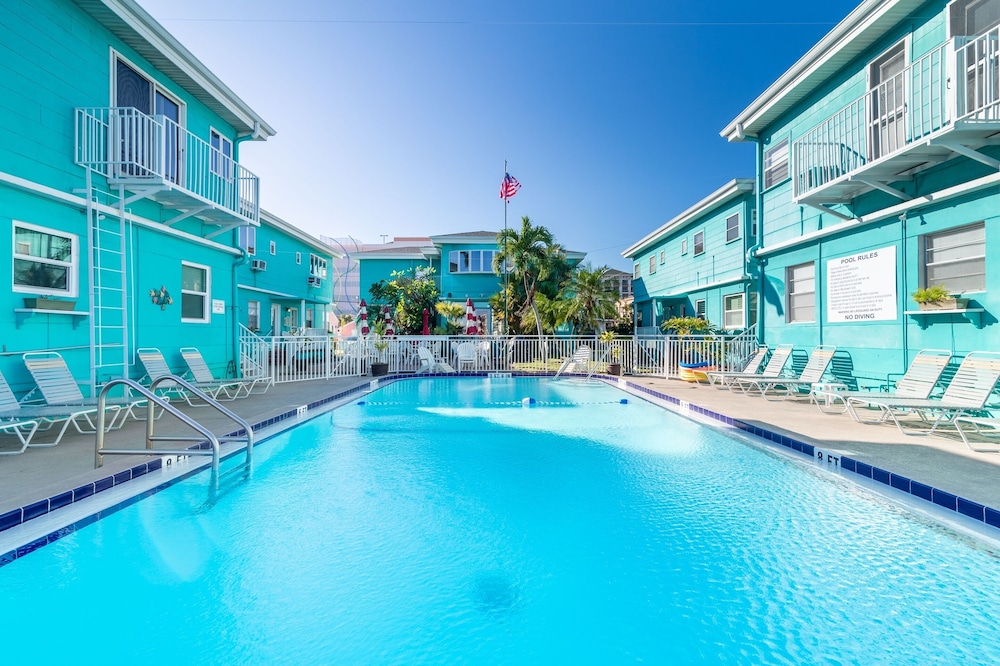 Cute One Bedroom at The Coral Resort Apts by RedAwning - photo 13
