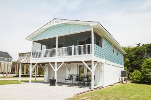 Sunkissed 2 by Oak Island Accommodations - photo 38