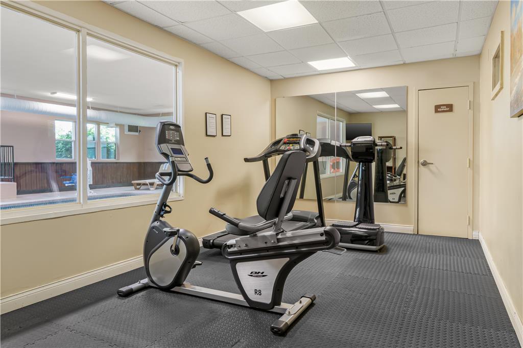 Best Western Teal Lake Inn - photo 9