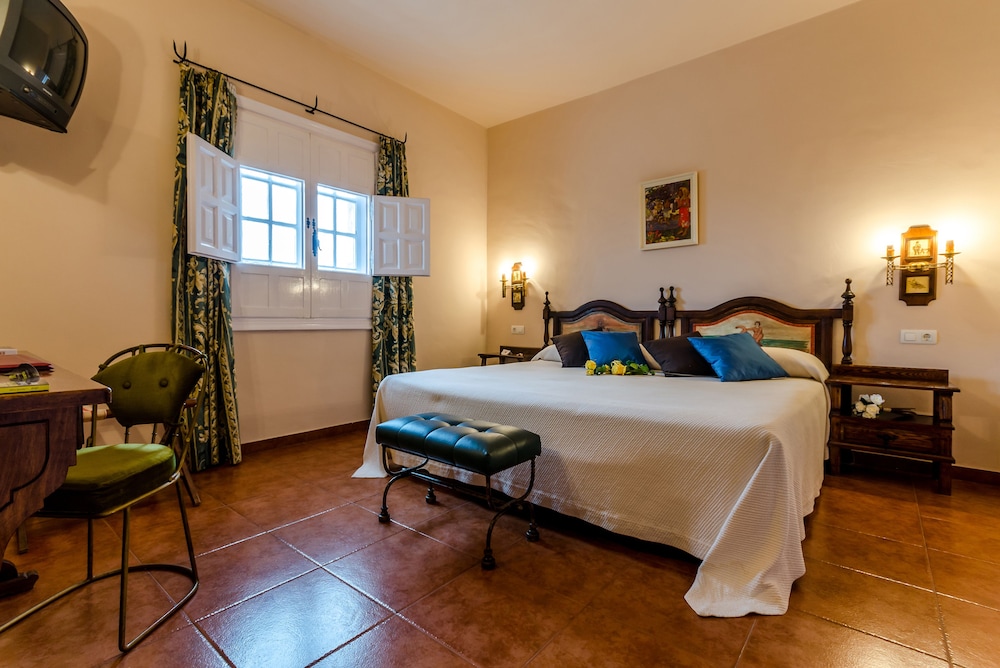 Temple Pradorrey - carbon neutral hotel in Astorga
