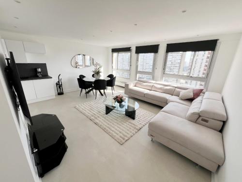 Chic 2 Rooms Paris13 with View - last minute hotel in Paris