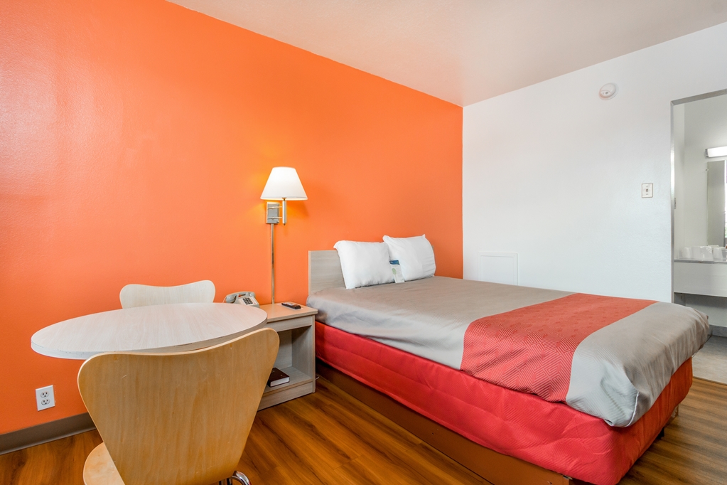 Motel 6 Van Horn TX - photo 16