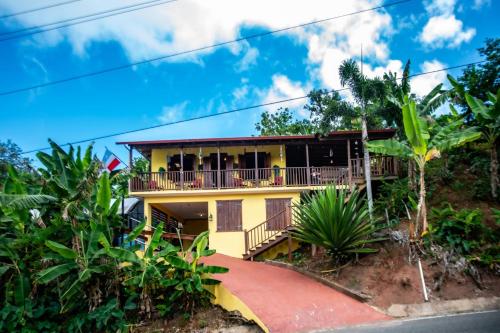 Casa de Campo Vista Hermosa — 4-Star Luxury Hotel in Lares, Puerto Rico