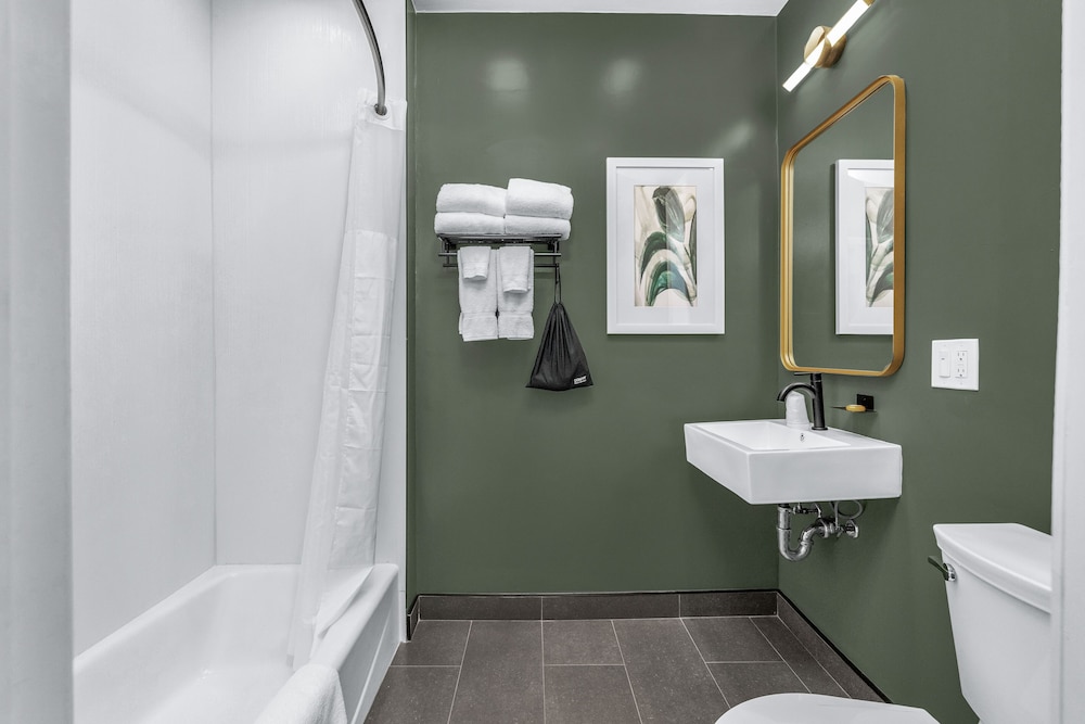 Nob Hill Hotel - photo 61