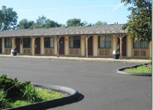 Kensington Inn - photo 3