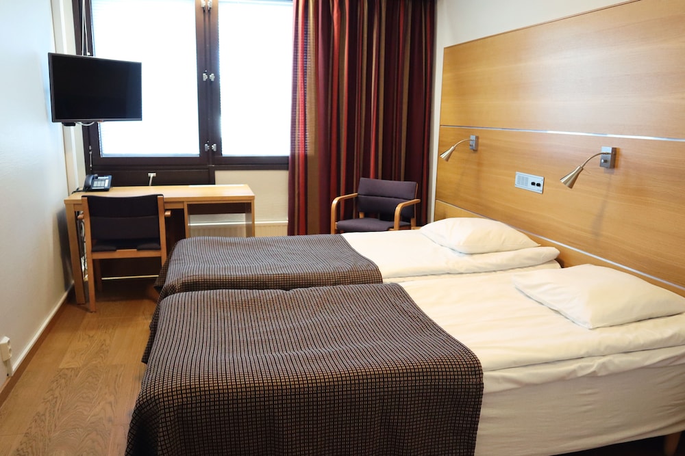 Rokua Health & Spa — hotel in Utajaervi
