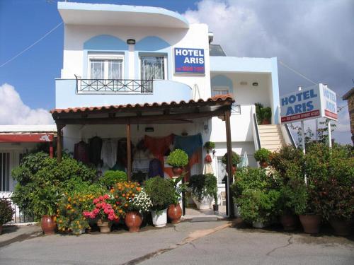 Aris Rooms — hotel in Anogeia