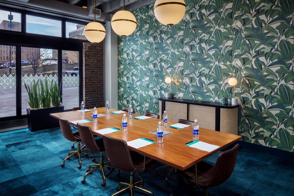 Hotel Indigo Omaha Downtown by IHG - photo 44