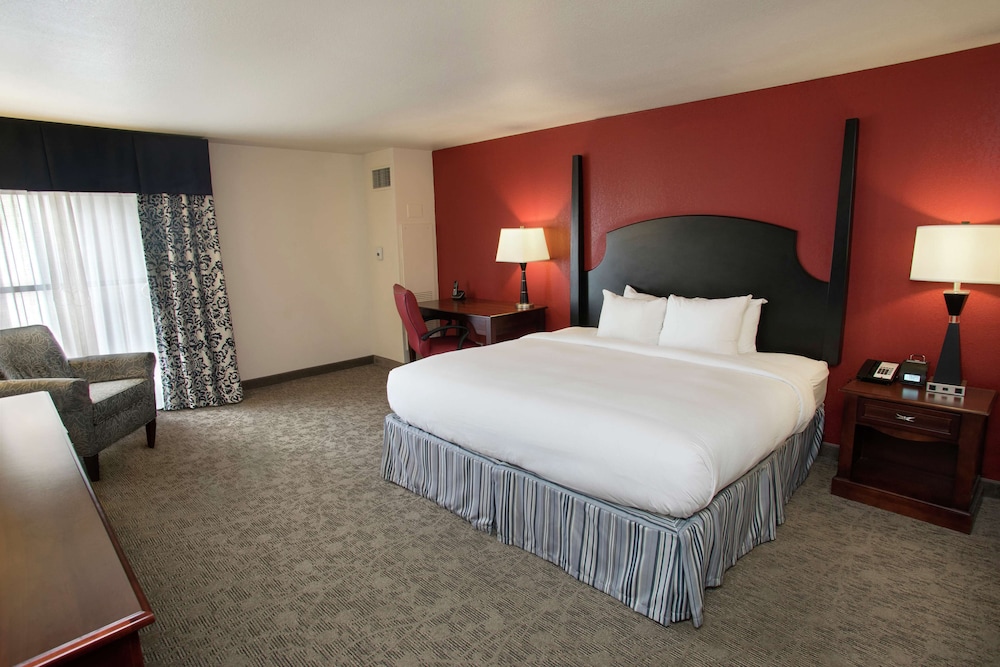 President Abraham Lincoln Springfield DoubleTree by Hilton - photo 7