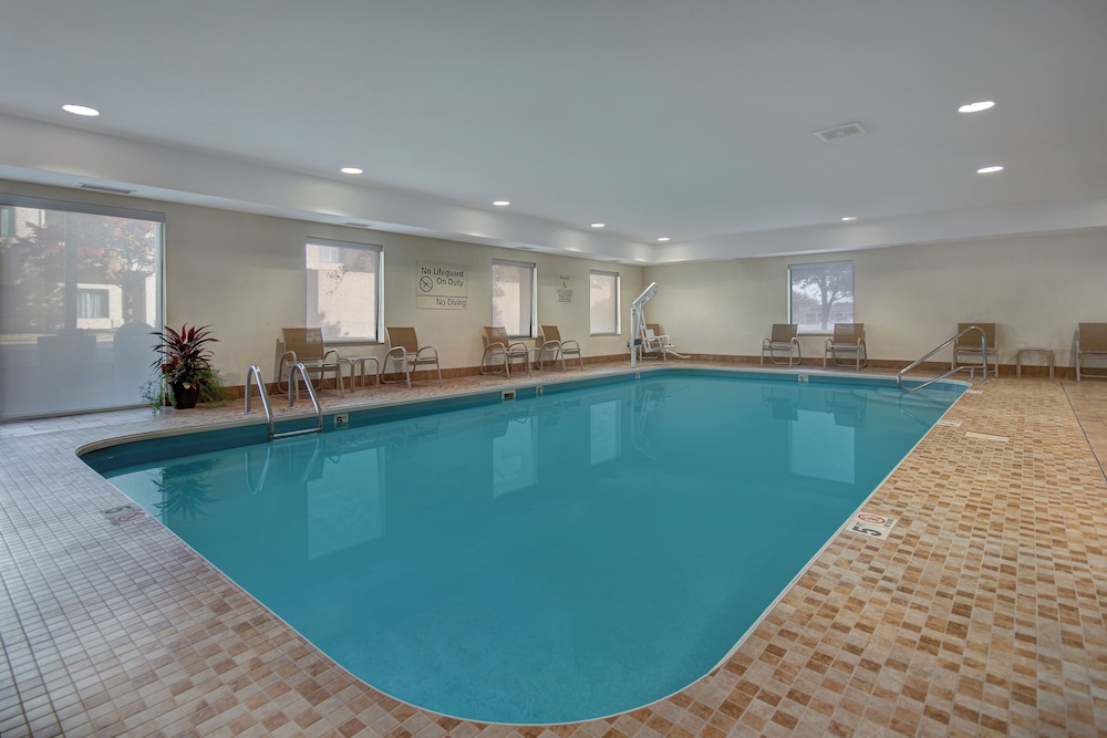 Hampton Inn & Suites Dayton Vandalia - photo 82