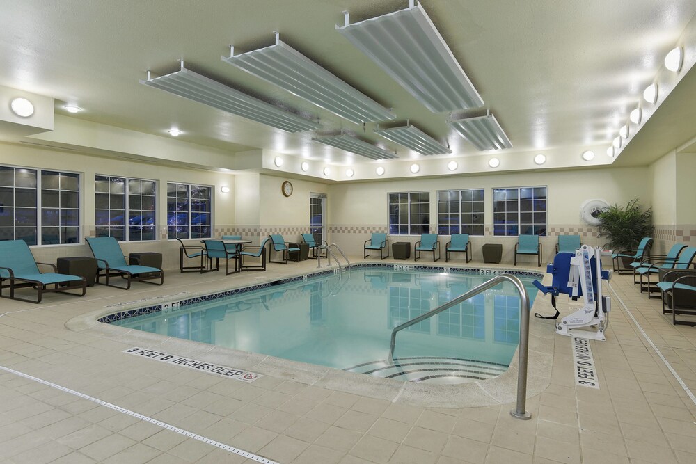 Residence Inn Philadelphia Montgomeryville - photo 11