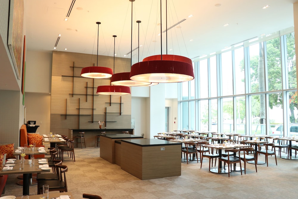 Novotel Miami Brickell - photo 4