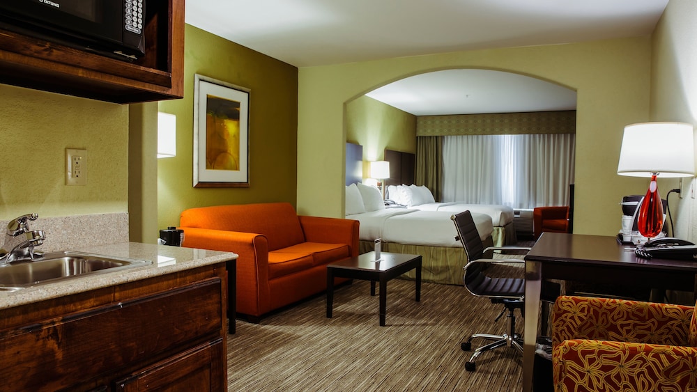 Holiday Inn Express & Suites Waller Prairie View by IHG - photo 6