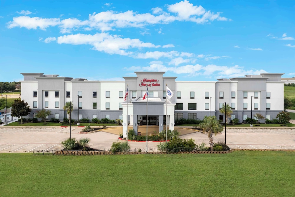 Hampton Inn & Suites Brenham - featured photo