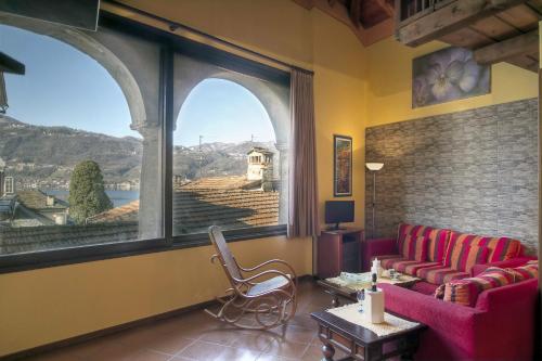 Appartamenti Orta — 4-Star Luxury Hotel in Orta San Giulio, Italy
