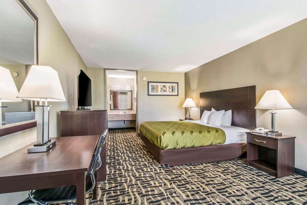 Quality Inn & Suites York East - photo 33