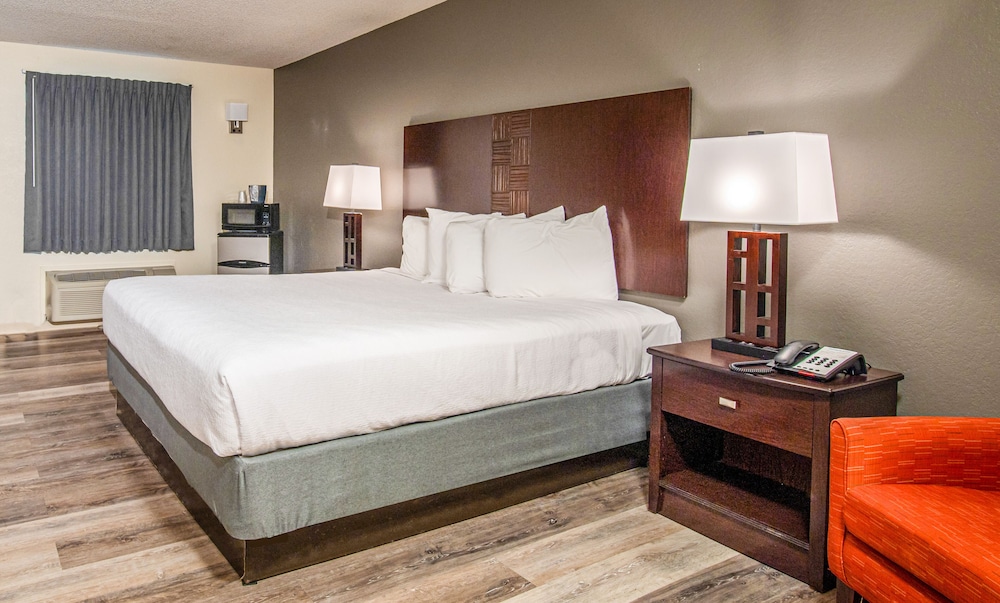Lake View Inn - photo 10