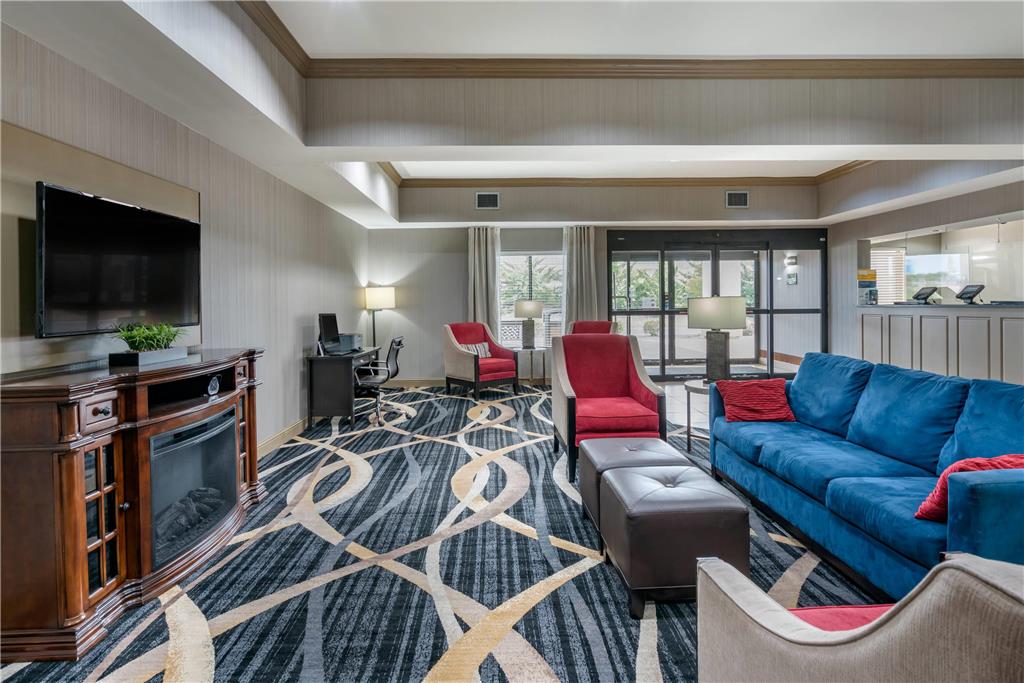 Comfort Inn Sullivan - photo 3